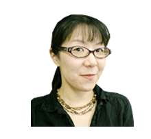 英語翻訳者養成コース講師　成田 あゆみ